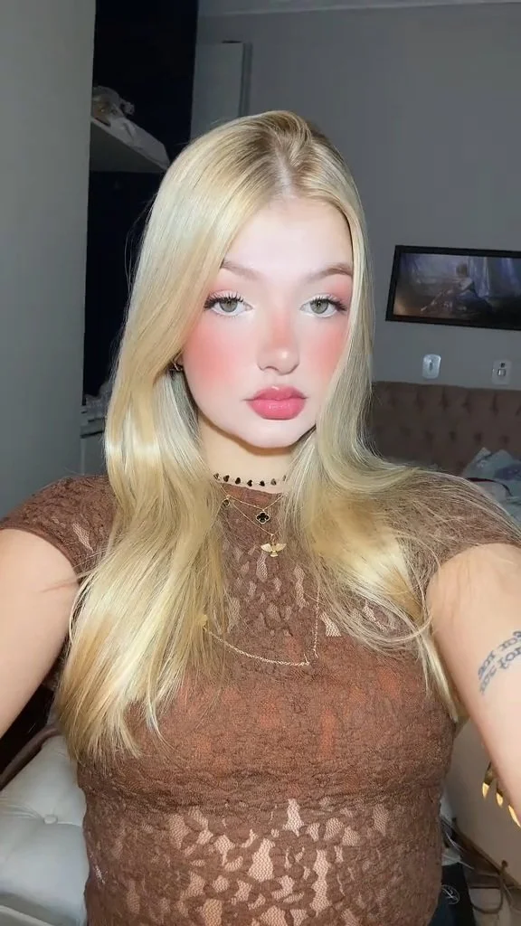 Novinha do insta image 16