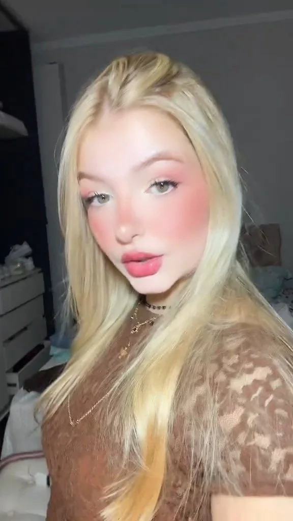 Novinha do insta image 7
