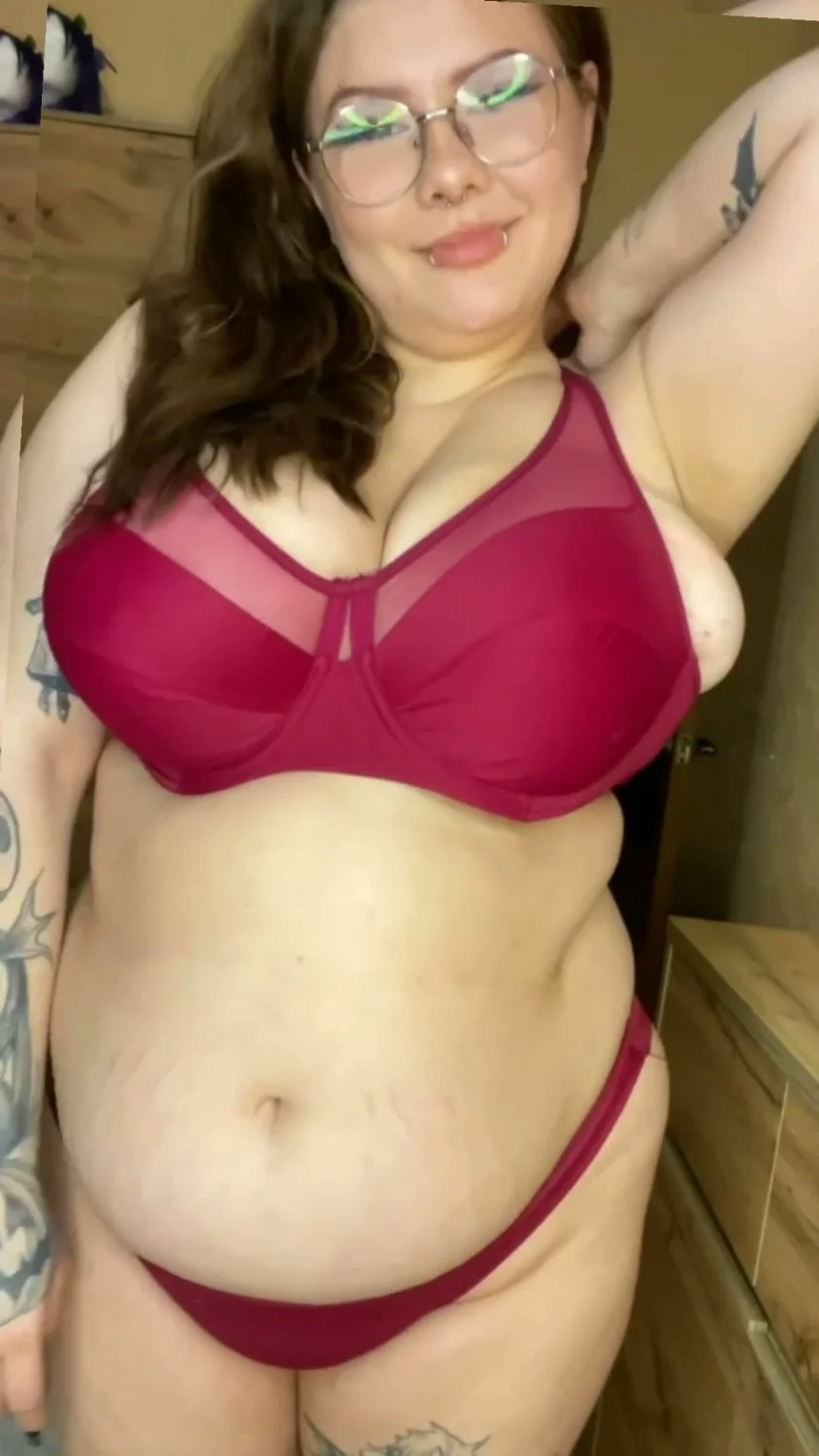 🔞 petite small tits sucking dick nude wet pussy 💦🍑 Check my OF image 4