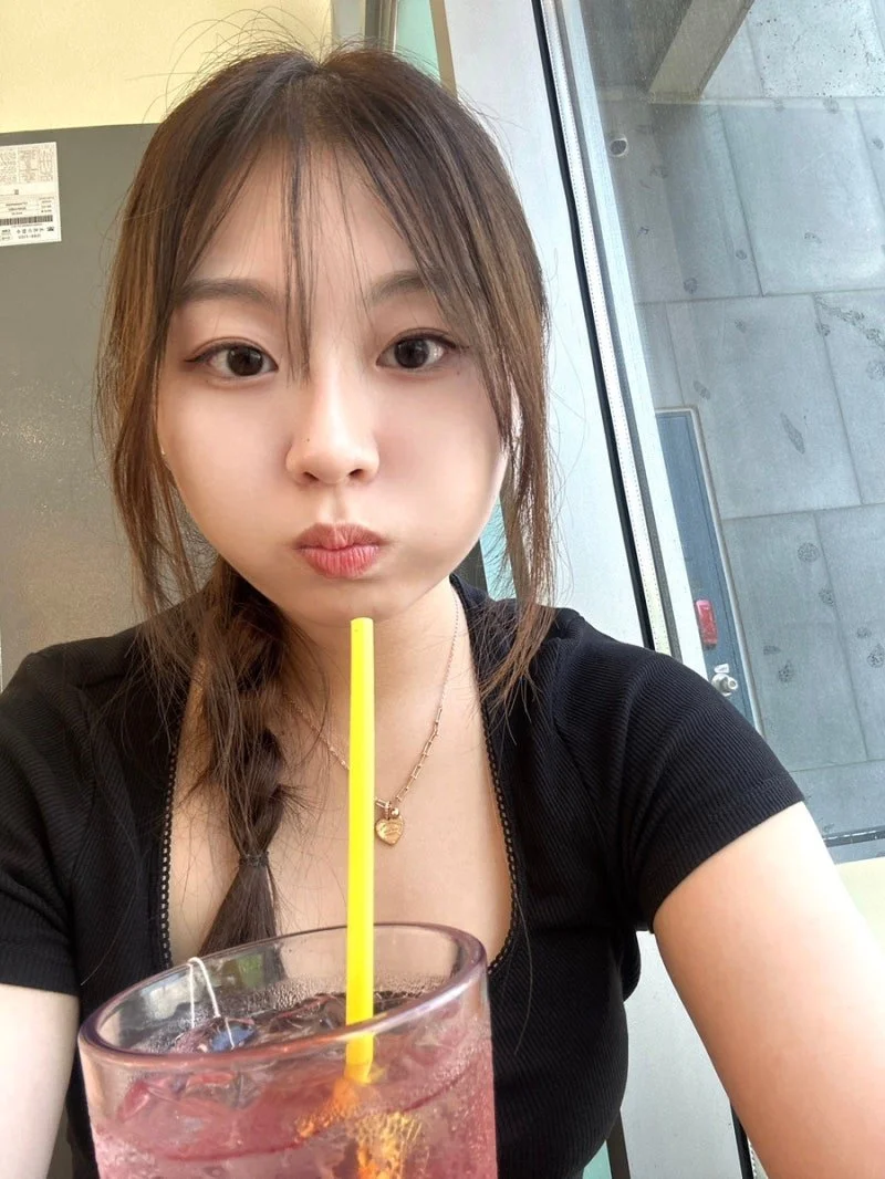 Korean friend image 8