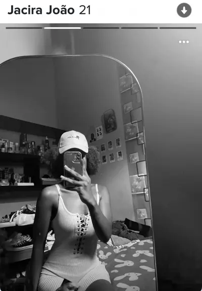 🇦🇴😘 cover image