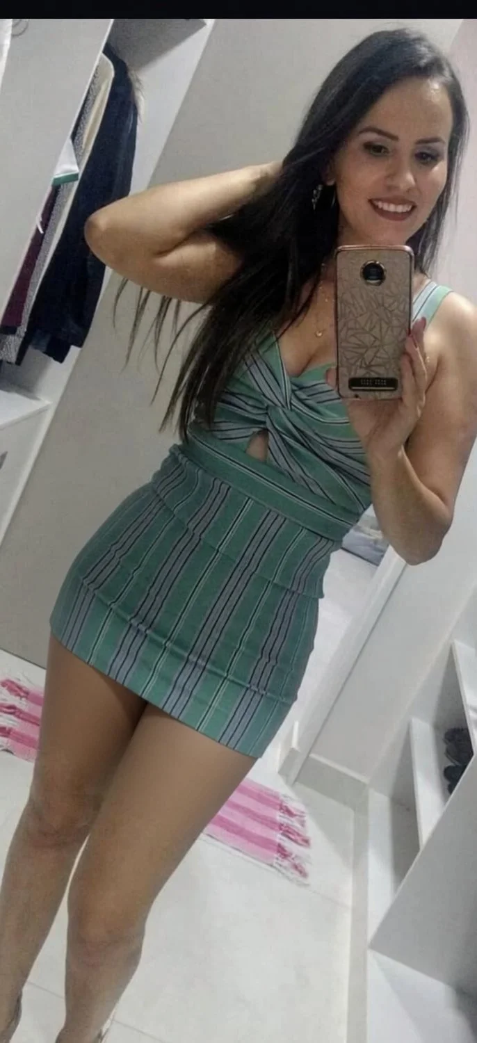 Casadinha gostosa pt2 image 2