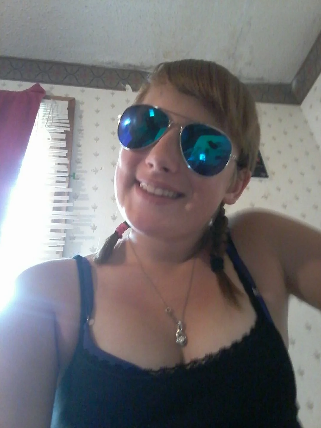 Hailey teal image 8