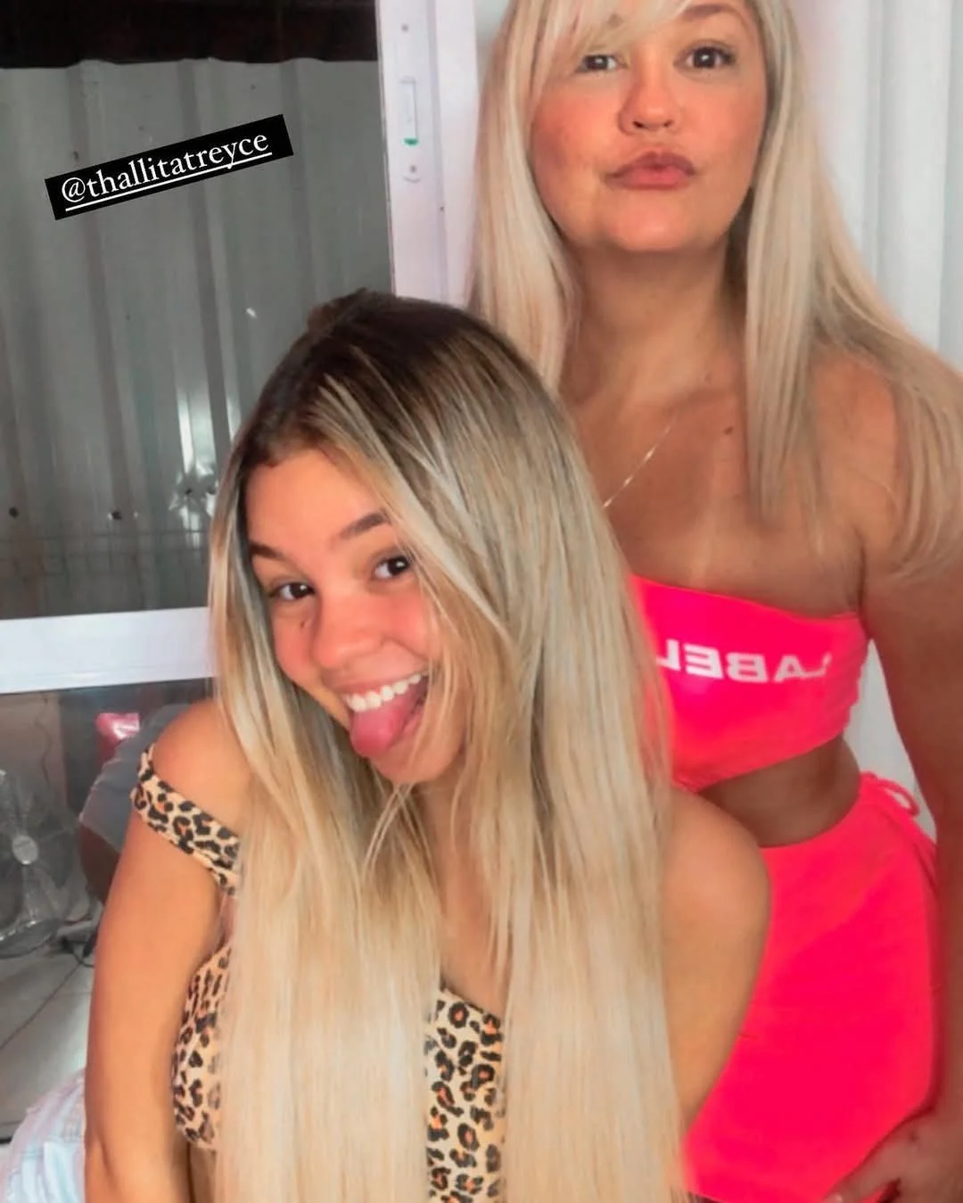 Mãe da MC Treyce Thalita treyce coroa tesuda gostosa demais image 5