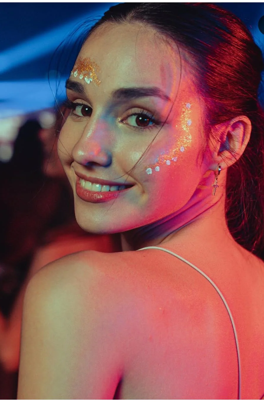 Beatiful girl image 7