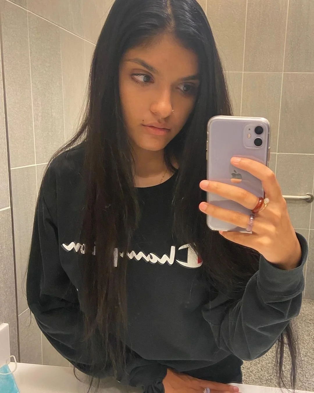 Mariam image 34