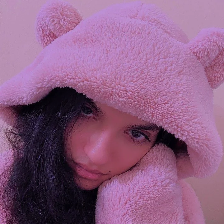 Mariam image 35