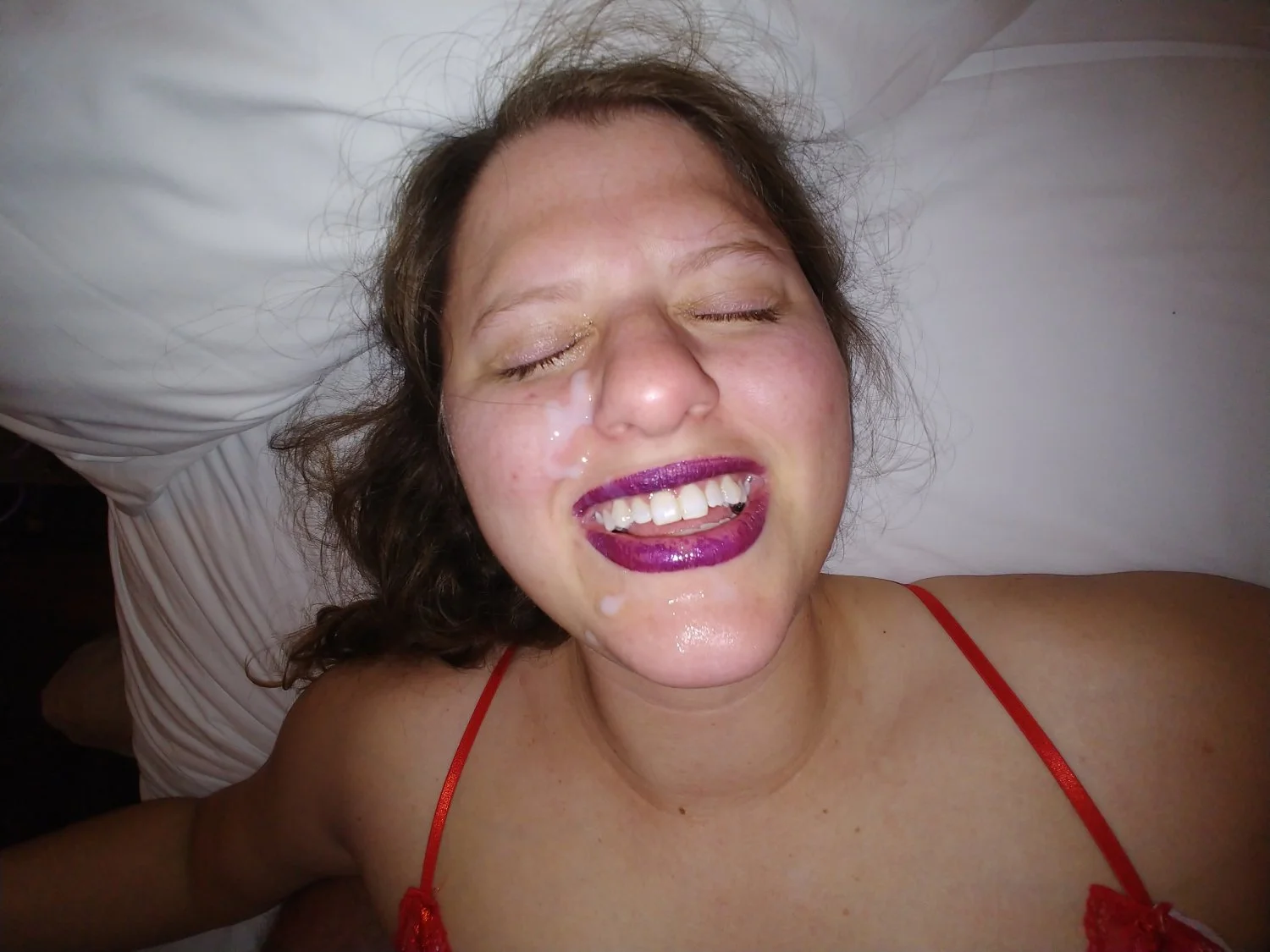 AK getting facialized in a hotel room image 2