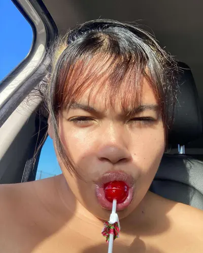 22 Years old thick slut 🔥 cover image