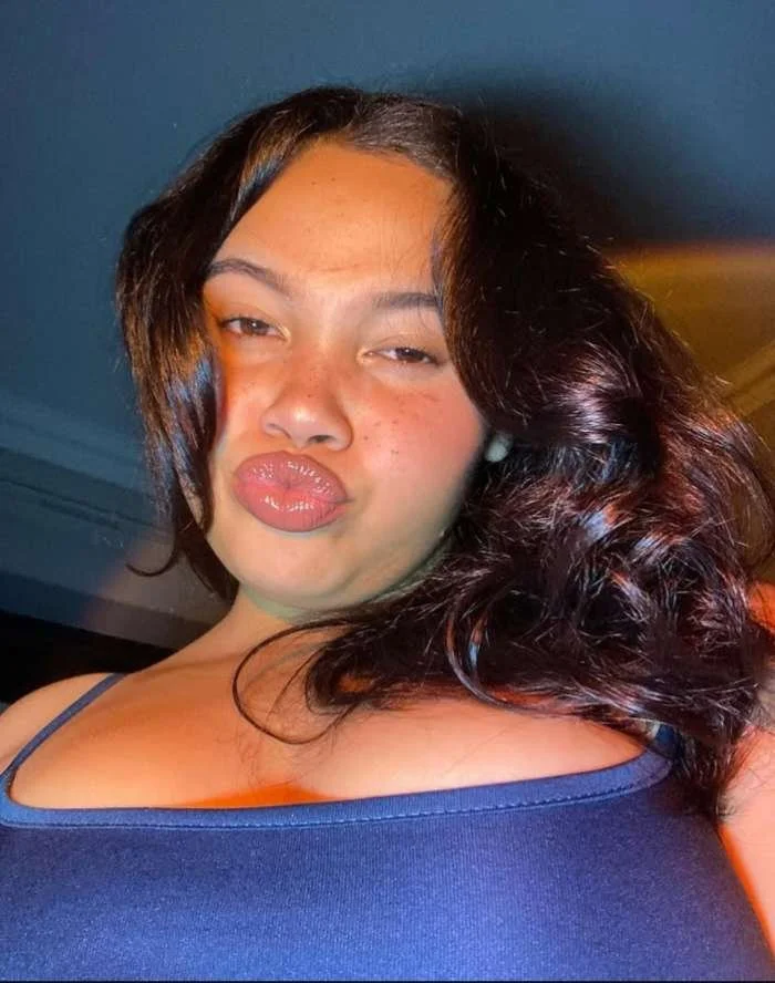 22 Years old thick slut 🔥 image 3