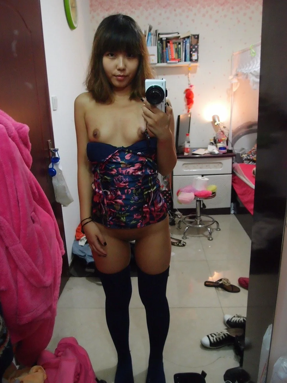 Chinese amateur girl 24-2 image 4