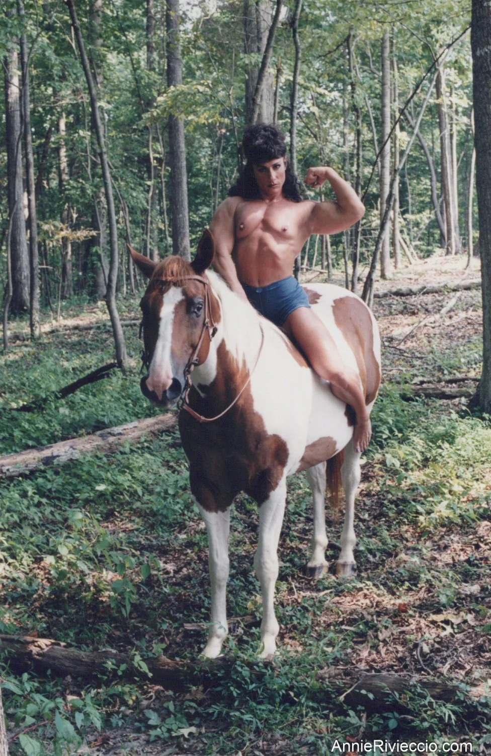 Viewing Mrs Rivieccio's outrageous bodybuilding nudes will cost you a lot of sperm image 14