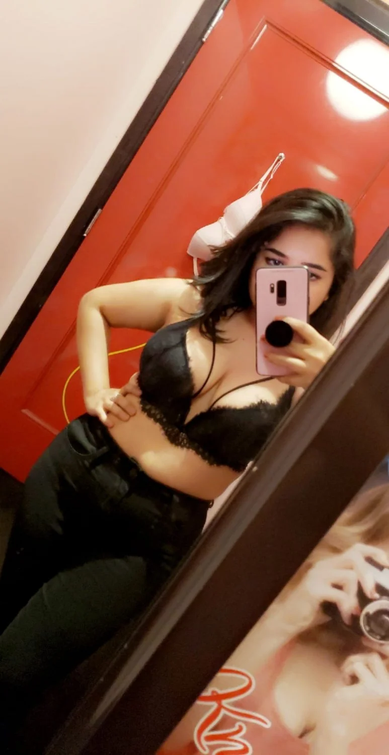 Repost so more can see my wife naked ♥️ image 14