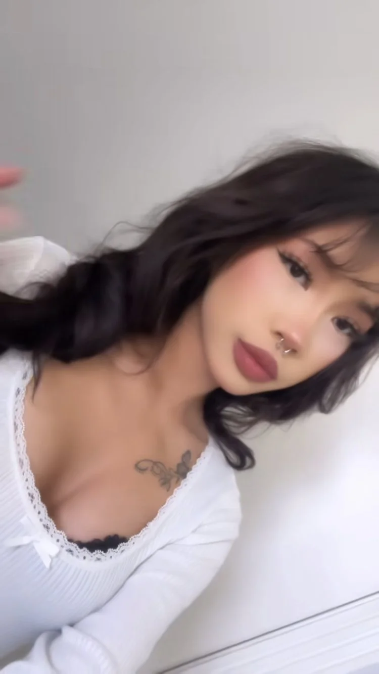Irl Emo Asian Abg Baddie image 17