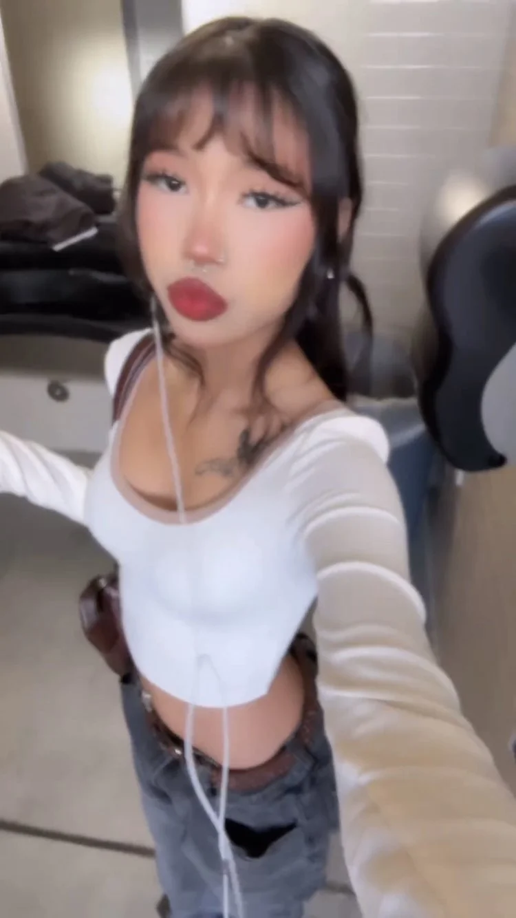 Irl Emo Asian Abg Baddie image 19