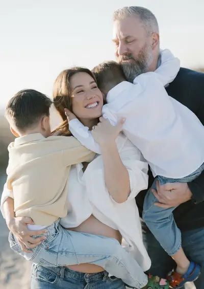 Eva Lovia Is Having Her Third Ch!ld! 😫💦💦💦💦 cover image