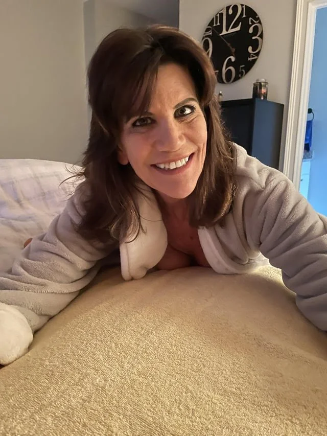 Slutty grandma’s selfies image 18