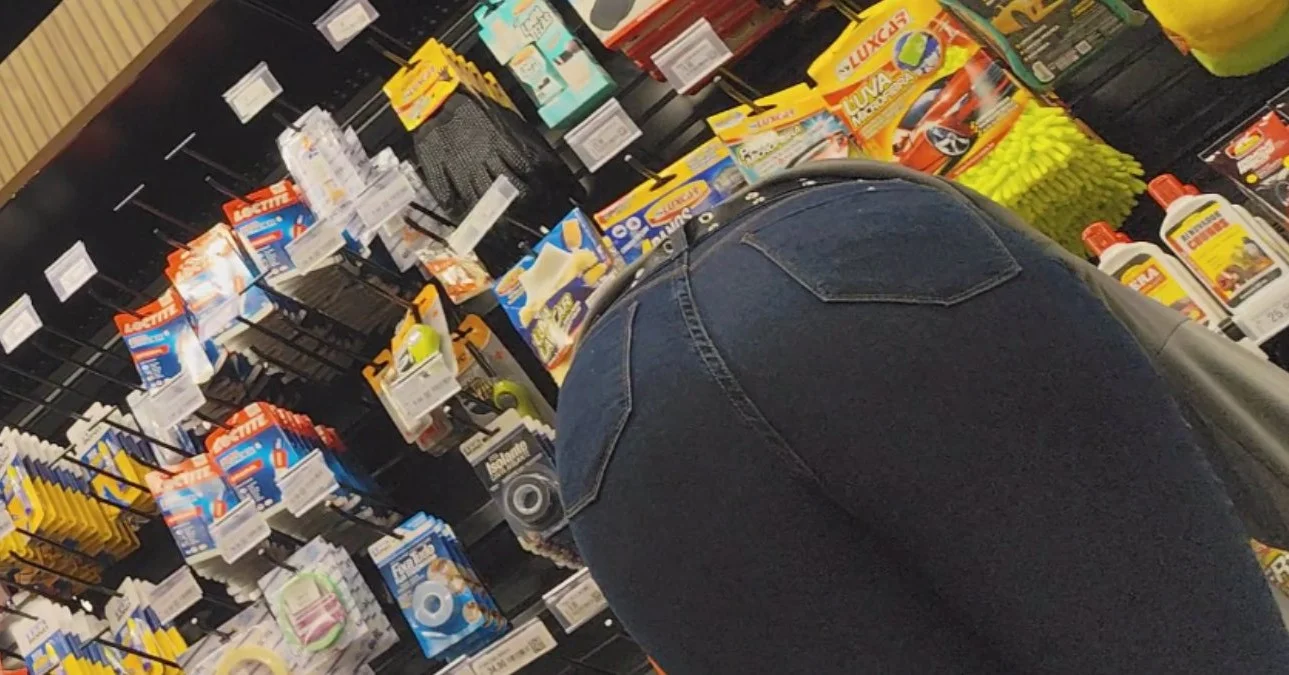 Ass in public 17 image 14