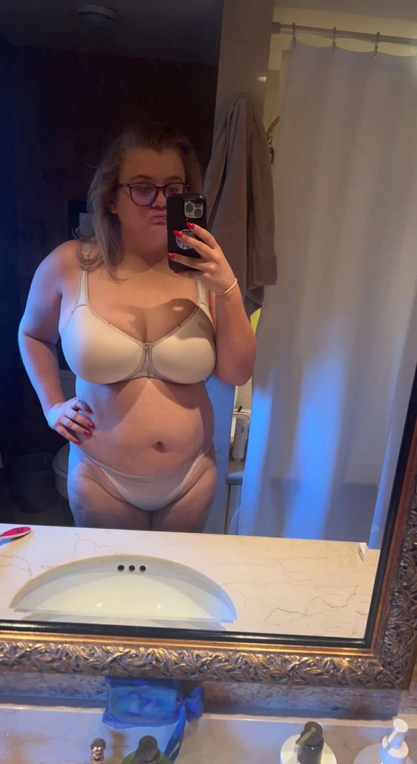 BBW Slut Madison from the PNW loves to show off her body image 13