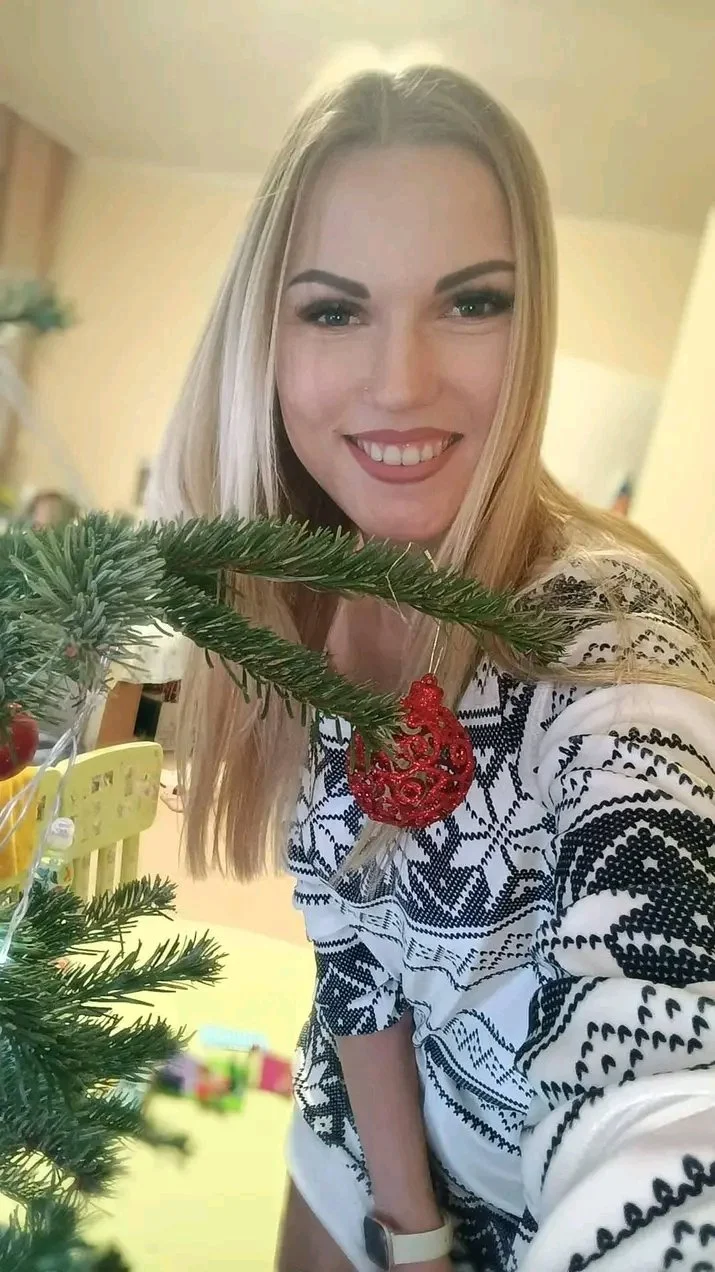 Olesya Maksimenko Ukrainian 🇺🇦 pussy just perfect for big cocks image 10