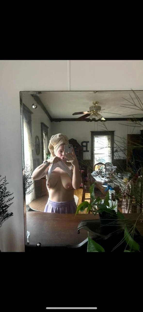 Pawg slut wife leaked image 14