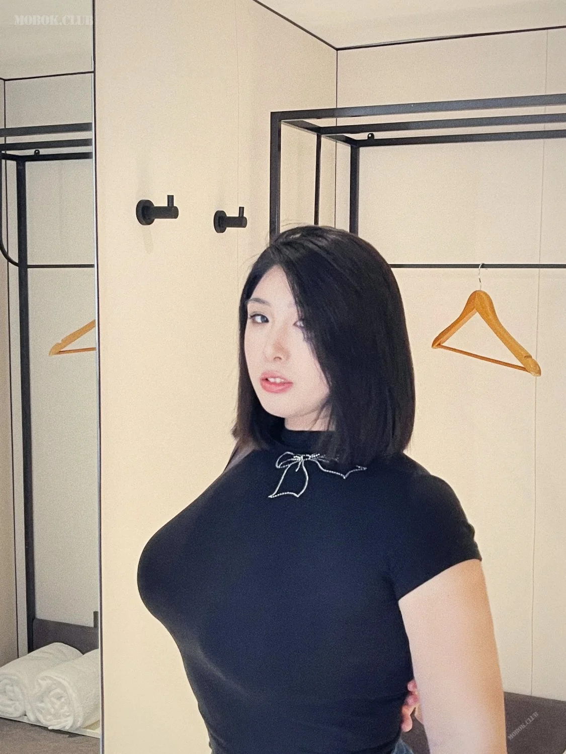 chinese influencer wuyijingjing image 4