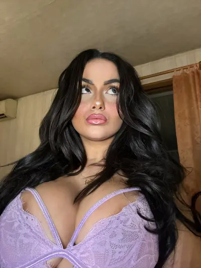 Indian Blonde Amateur Latina Threesome Creampie Pov cover image
