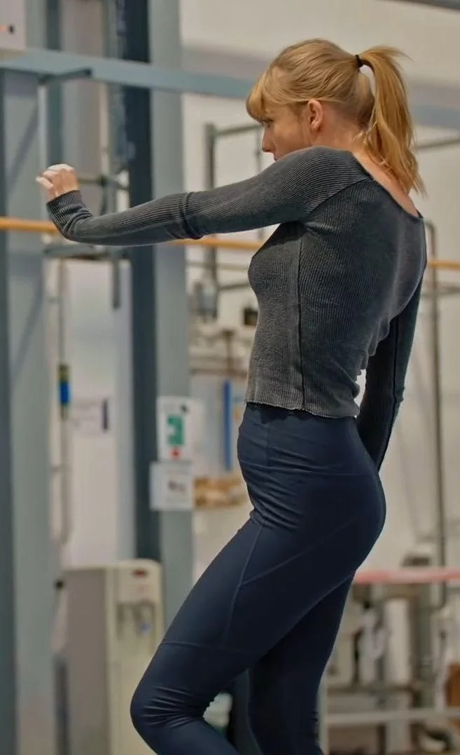 Tư Liệu Sục: Taylor Swift image 19