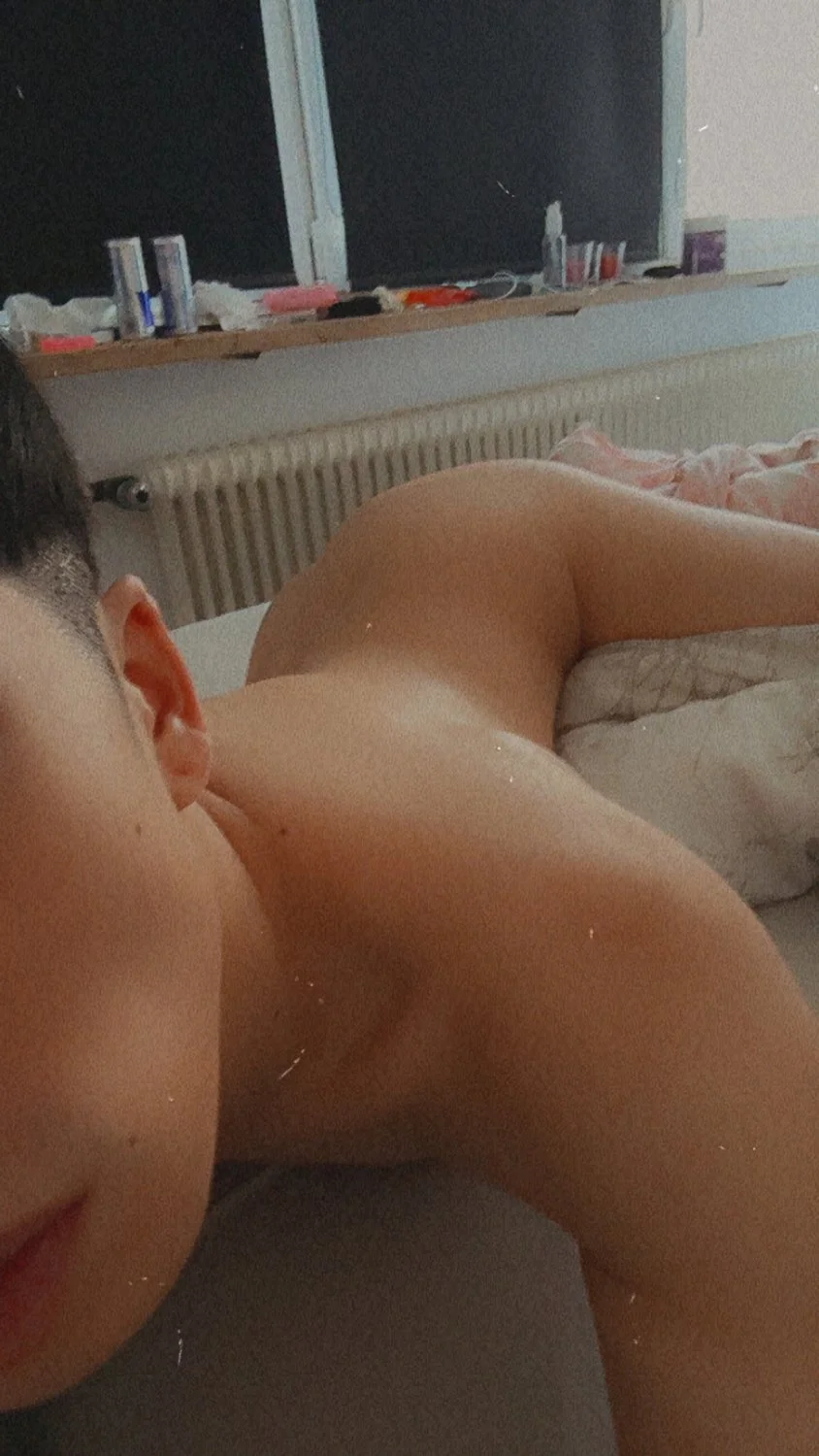 Slutty German Asian teen twink exposed image 2