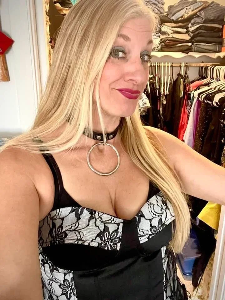 Big Tits Blonde image 9