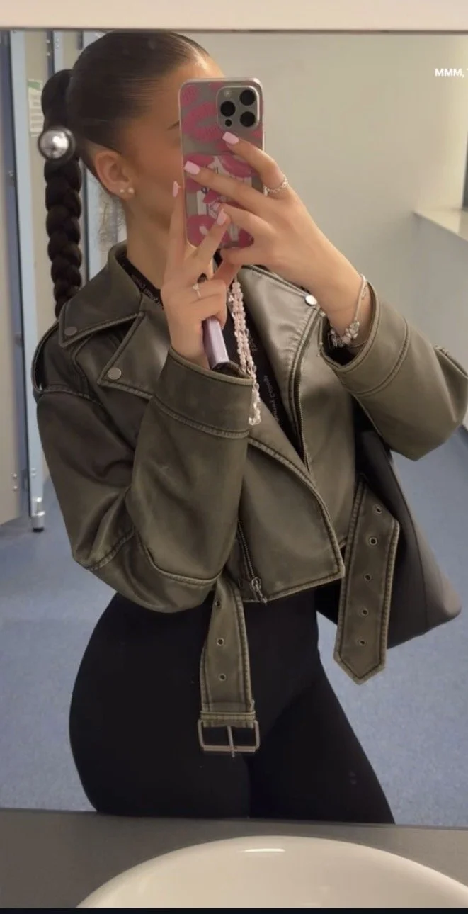 IRL Slut #18 image 1