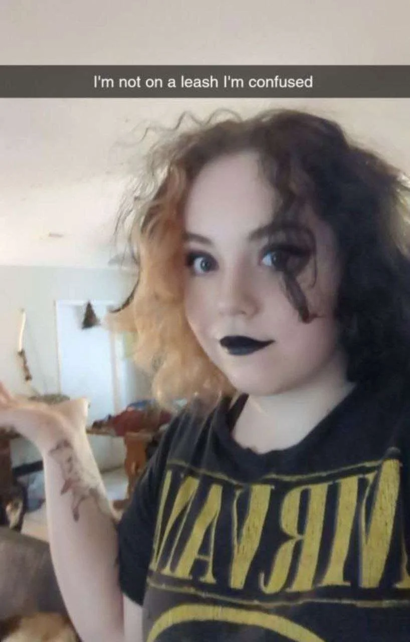 Anonymous slut risked on discord image 6