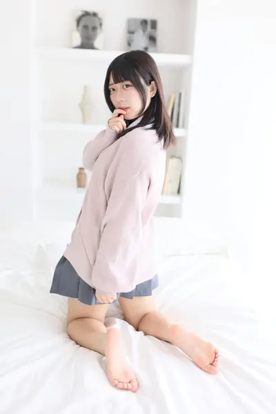 art_venus_girls cover image