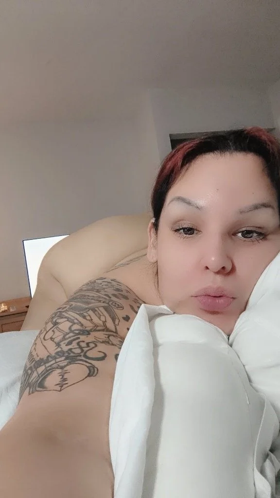 Freaky BBW latina mom gets leaked image 1