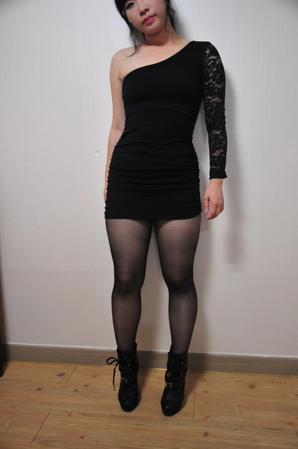 Korean girl Hyun-Ji pt-4 image 15