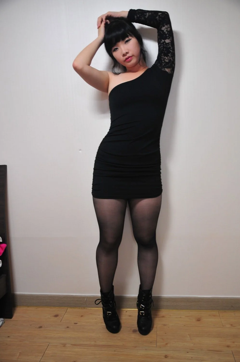 Korean girl Hyun-Ji pt-4 image 19
