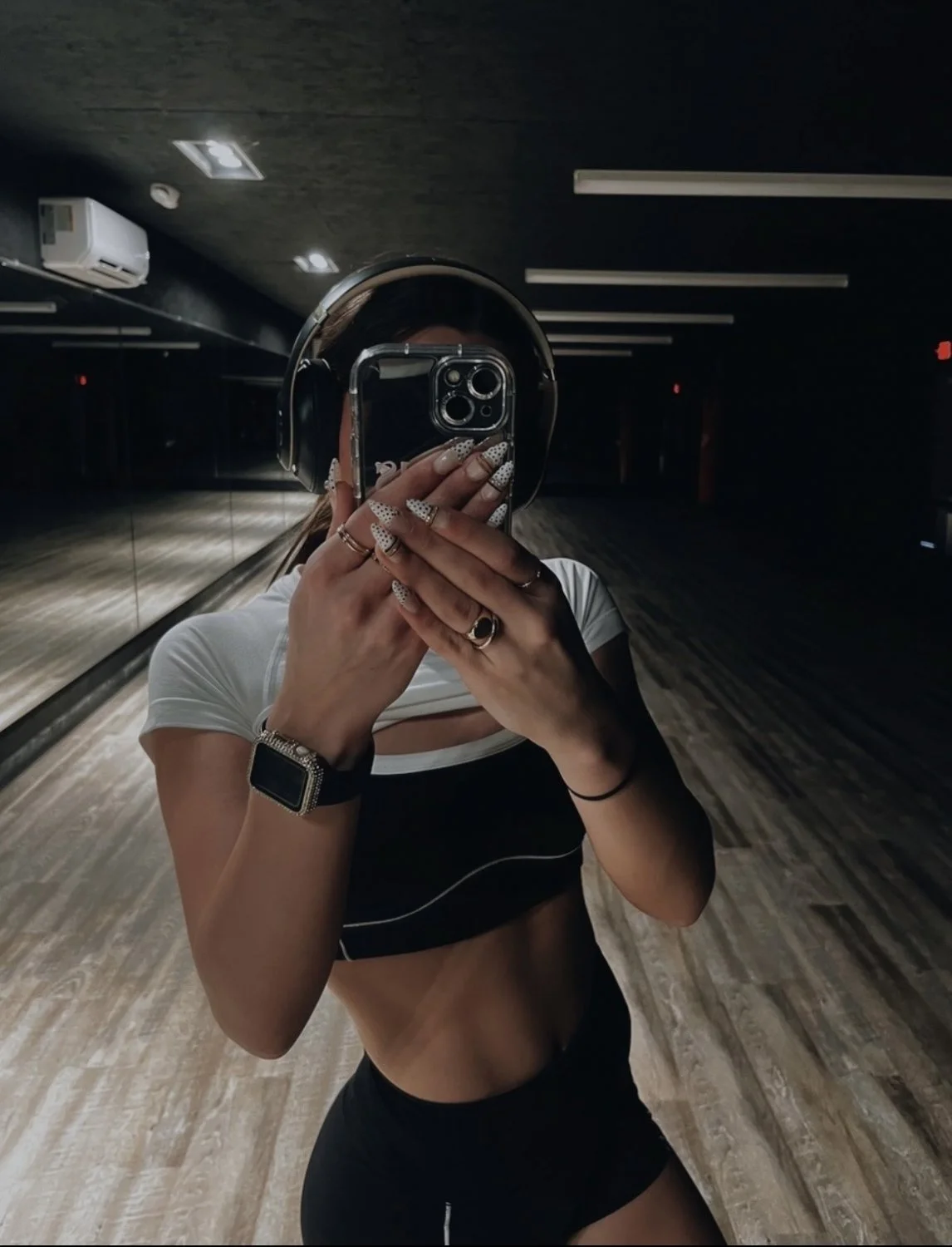 Super hot fit 18yo image 7