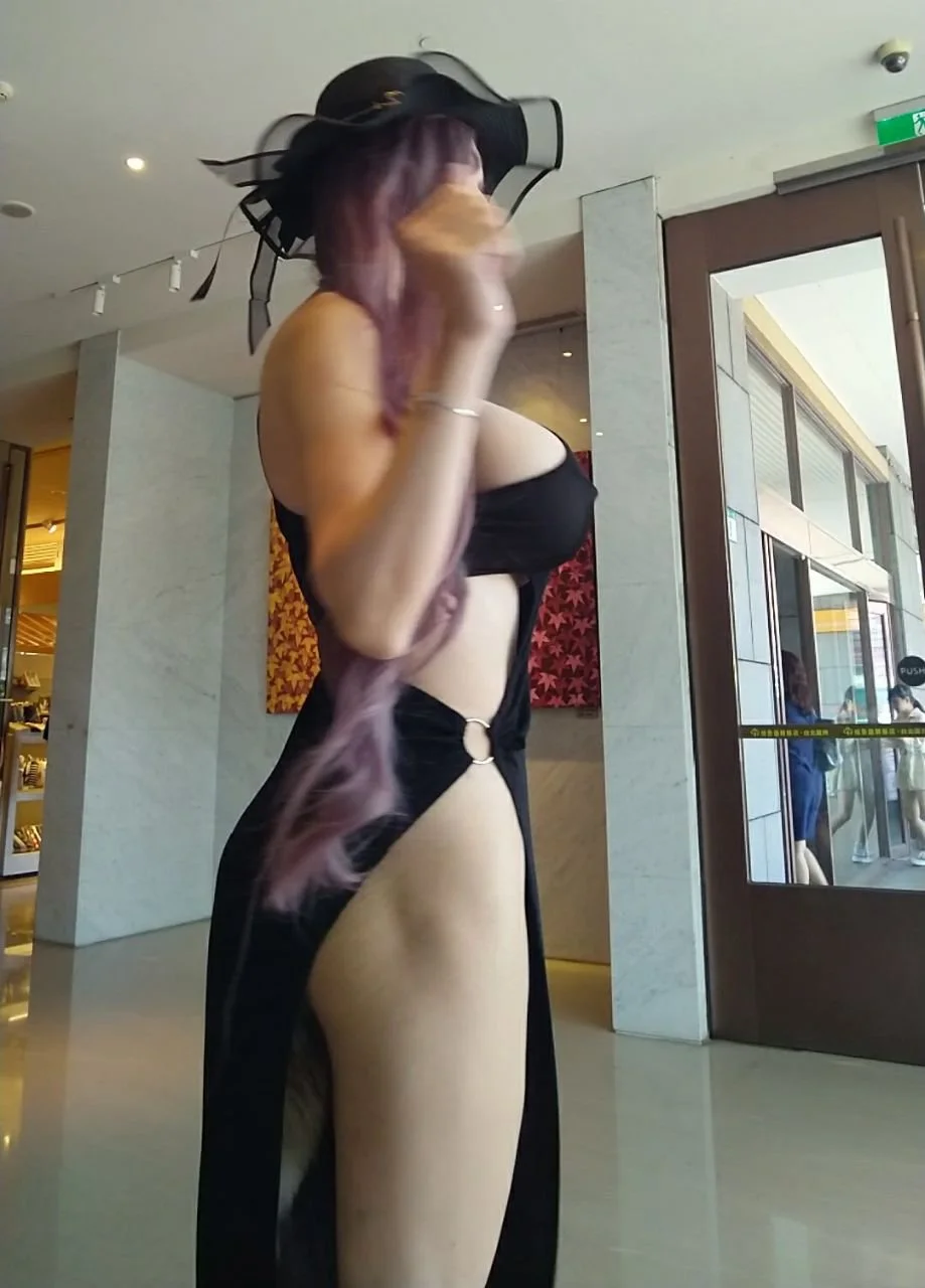 Chinese exhibitionist CD 01 image 20