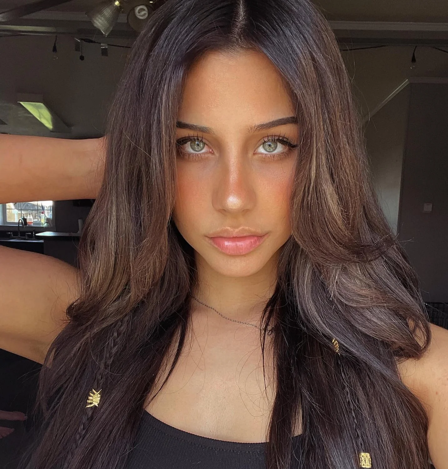 Amateur beautiful teen blowjob main image