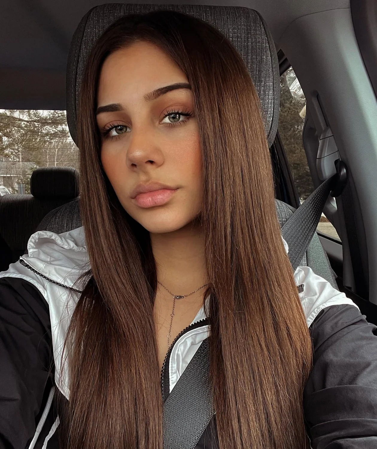 Amateur beautiful teen blowjob image 7