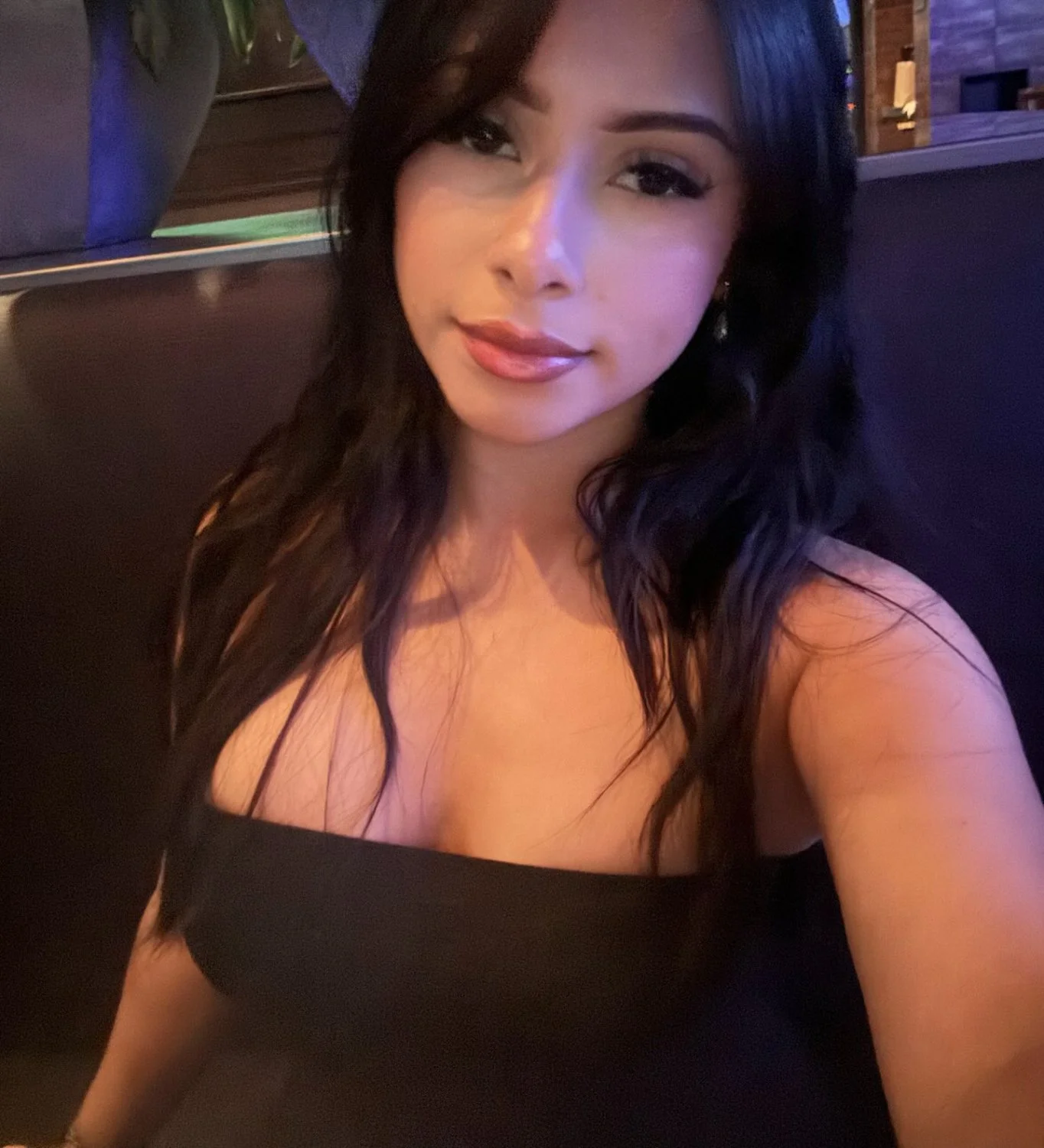 Sexy thicc latina teen Abigail image 15