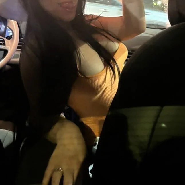 Sexy thicc latina teen Abigail image 2