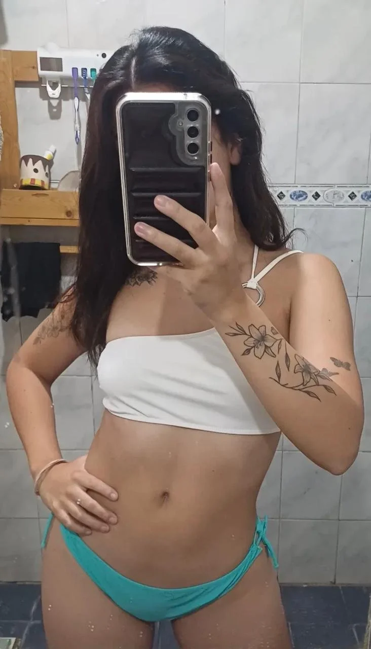 Gostosa foi vazada pelo ex image 5