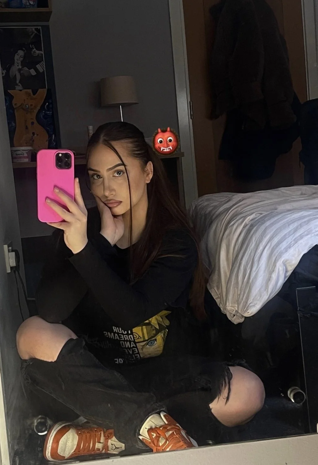 Stunning Romanian slut Giara image 39