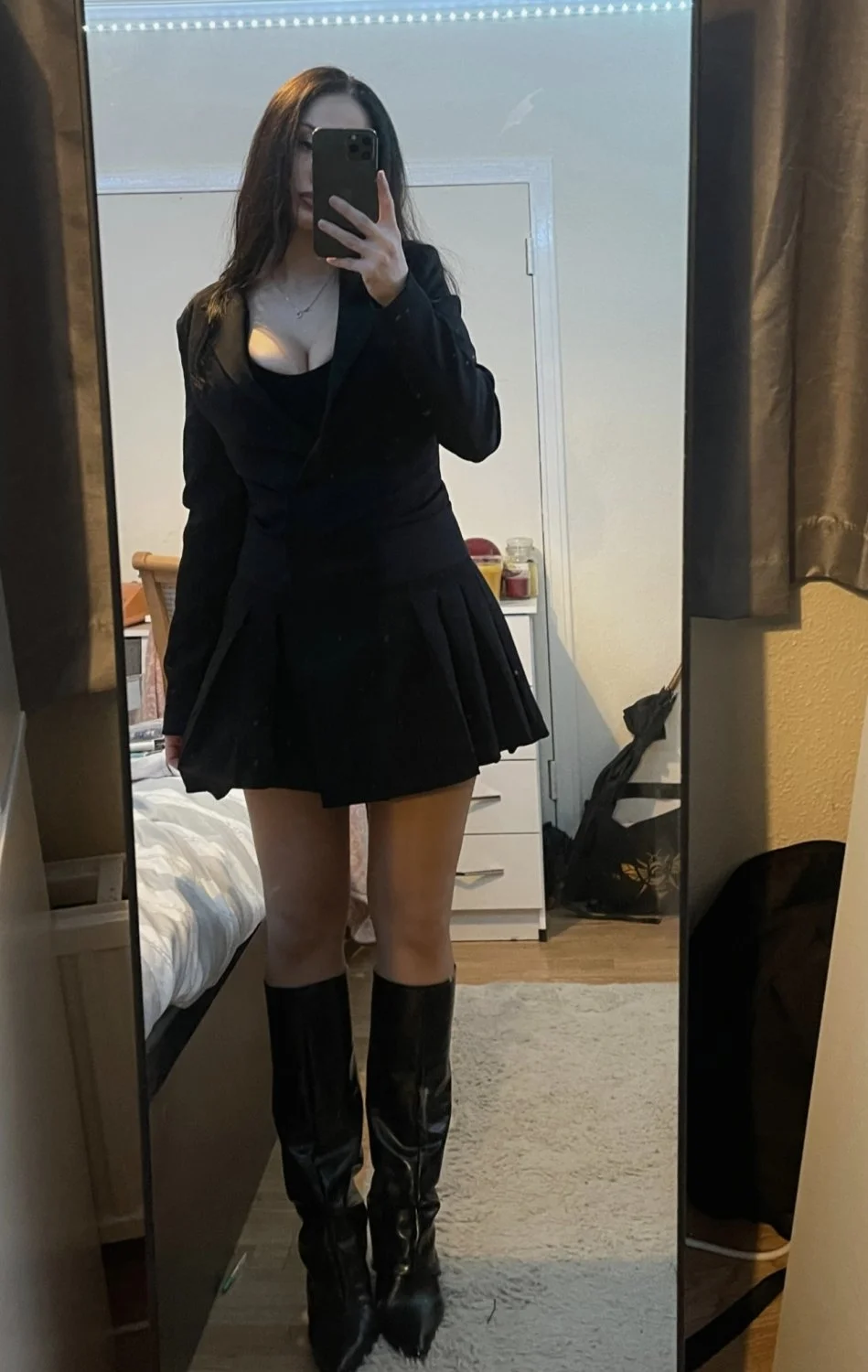 Stunning Romanian slut Giara image 49