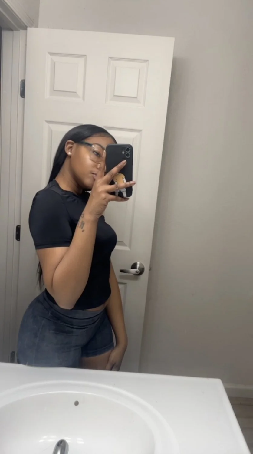 Pretty ebony babe with phat ass image 5