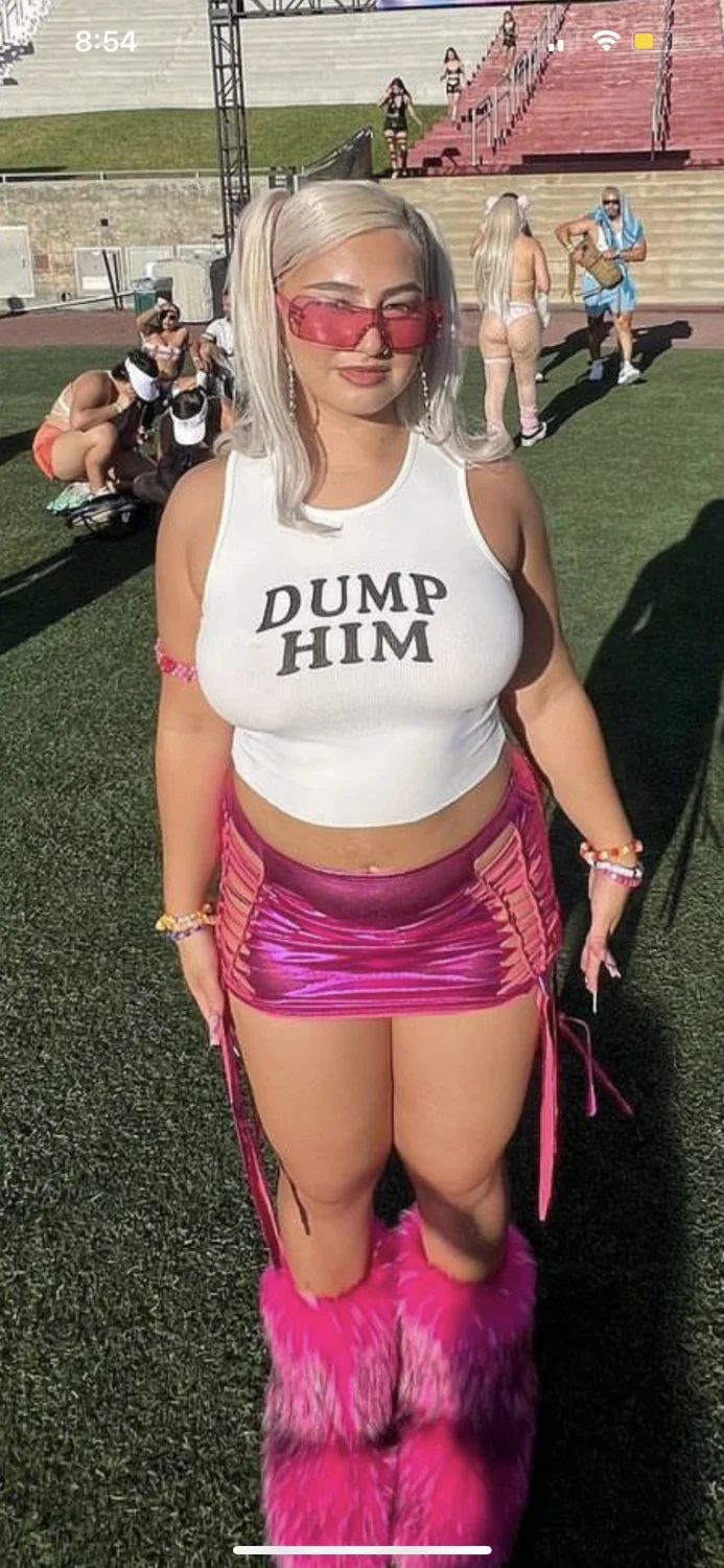 Everybody loves rave sluts image 13