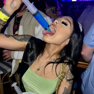 Everybody loves rave sluts image 21