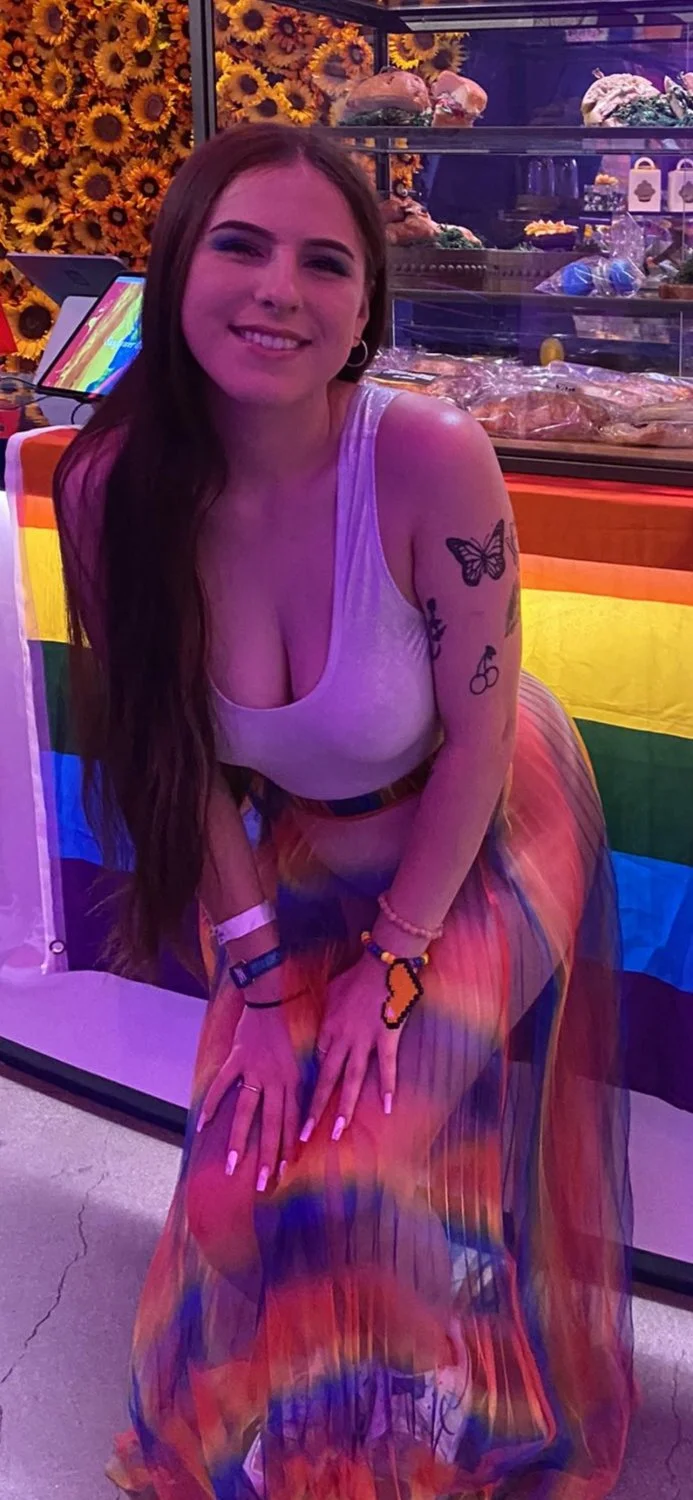 Everybody loves rave sluts image 4