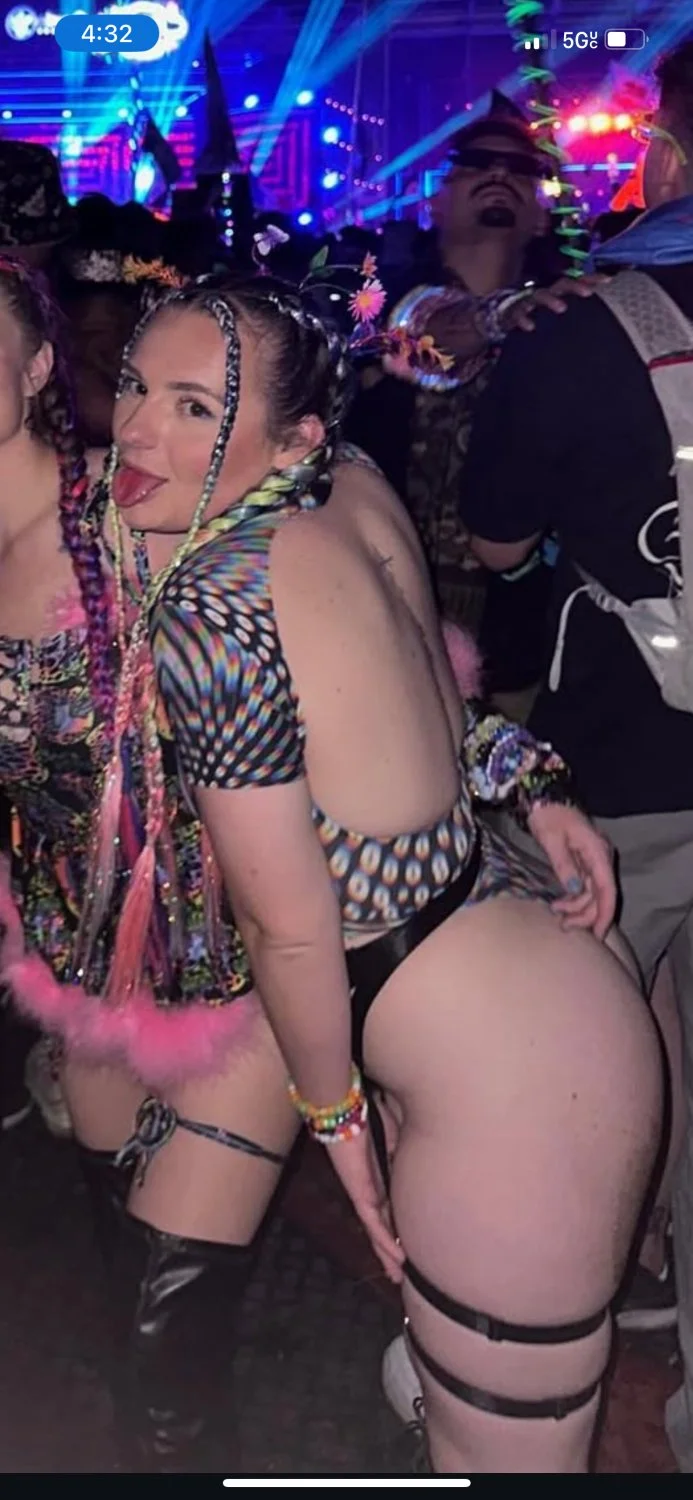Everybody loves rave sluts image 41
